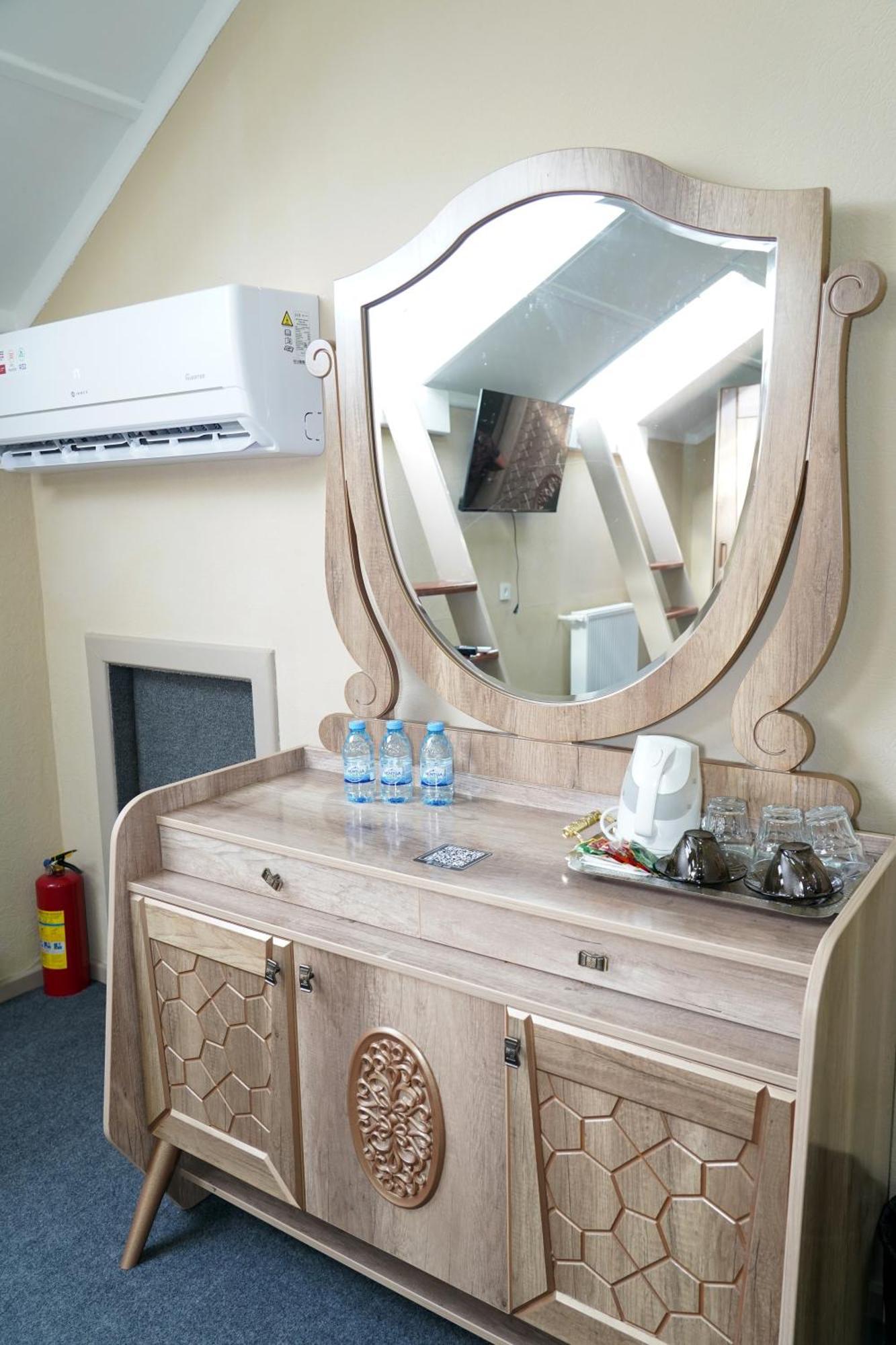 Hostel Premium Ташкент Экстерьер фото